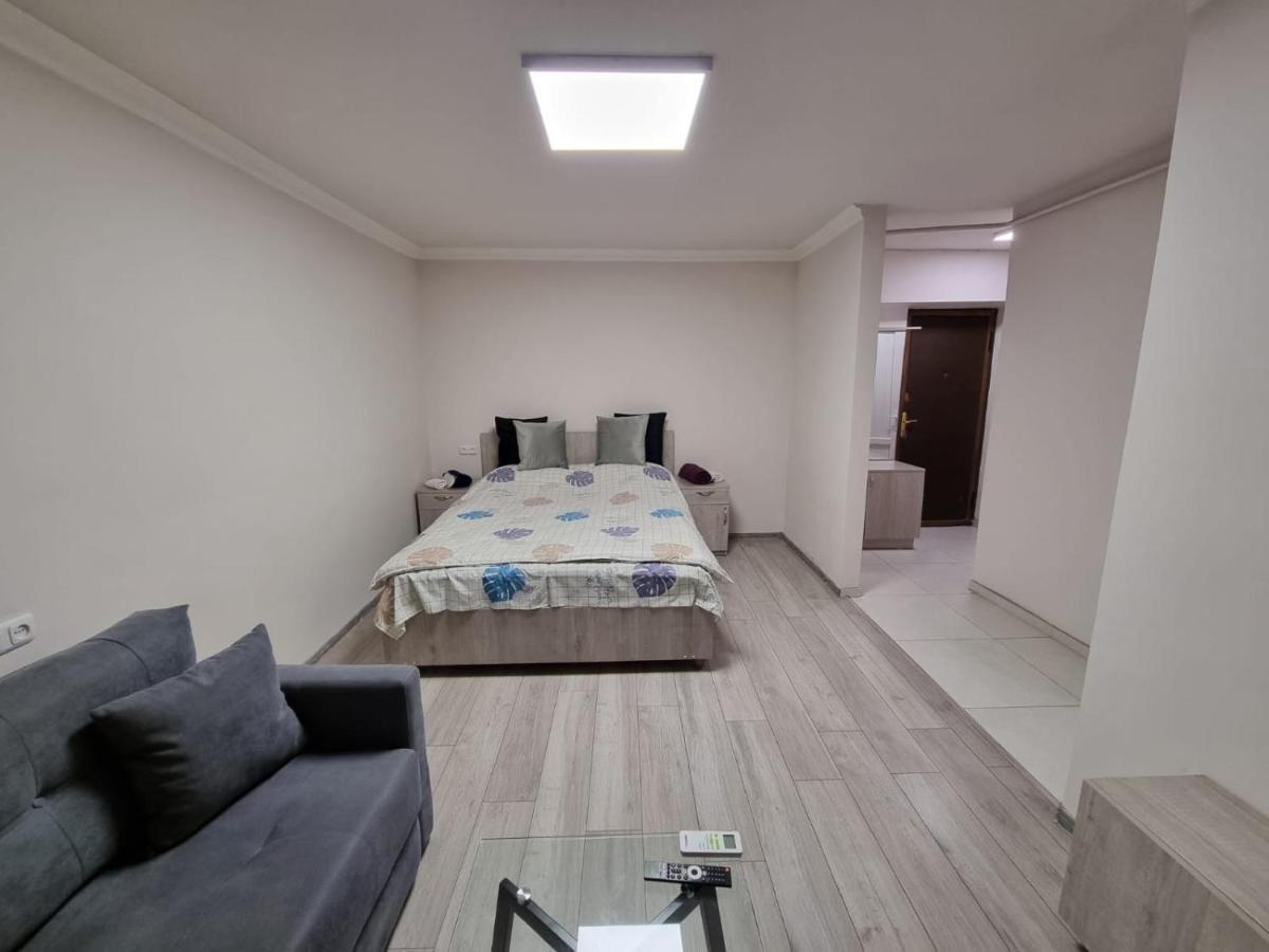 Vagashyan 18 Apartamento Erevan Exterior foto